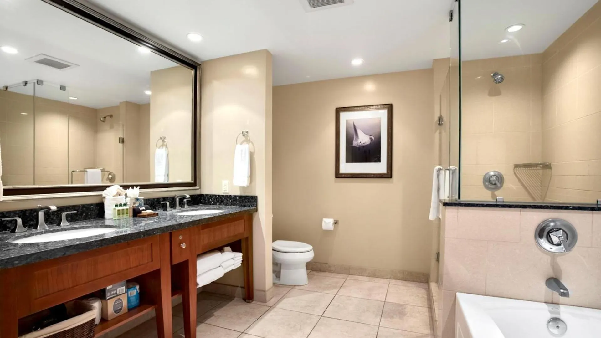 Kbm Resorts Free Car Honua Kai Konea Hkk-140 Ground Floor Easy Pool Access Kaanapali Apartment