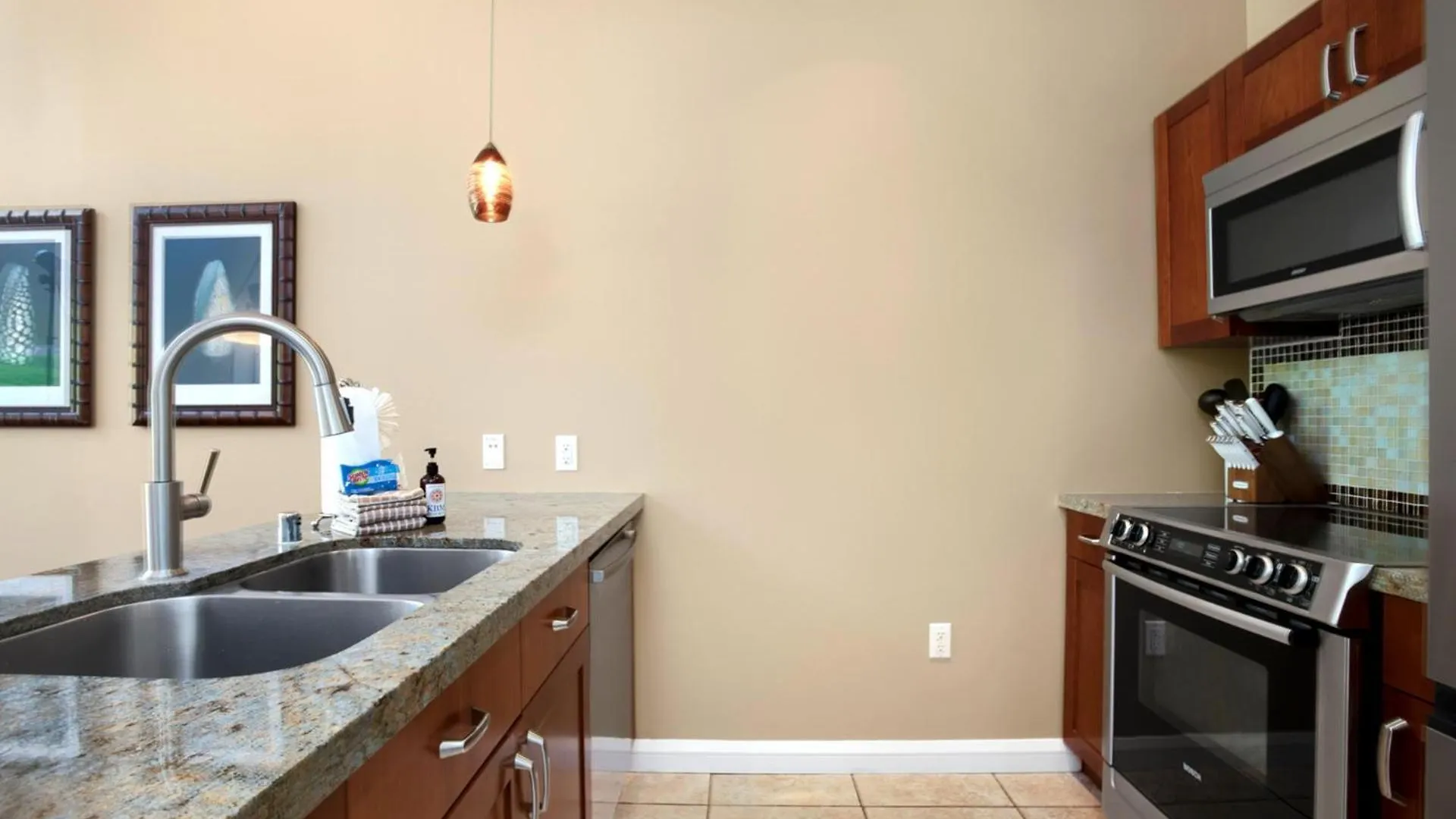 Kbm Resorts Free Car Honua Kai Konea Hkk-140 Ground Floor Easy Pool Access Kaanapali Apartment
